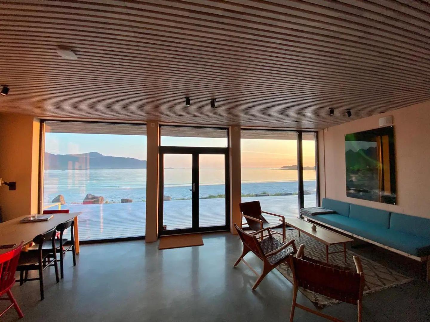 Exclusive Beach House Ramberg - Your Private Oasis Extérieur photo