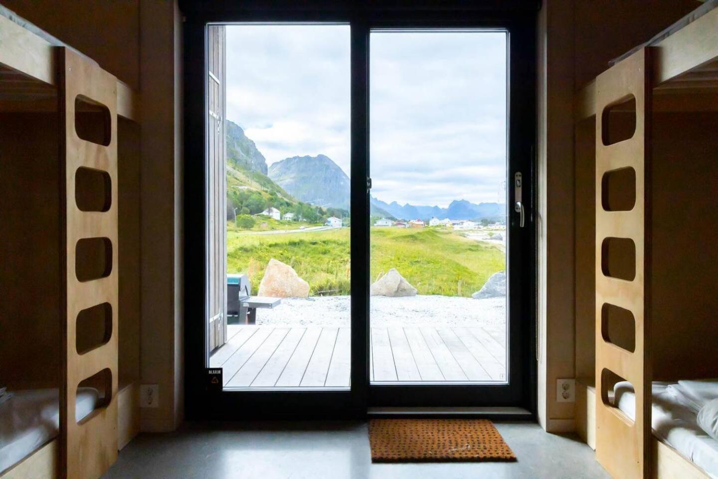 Exclusive Beach House Ramberg - Your Private Oasis Extérieur photo