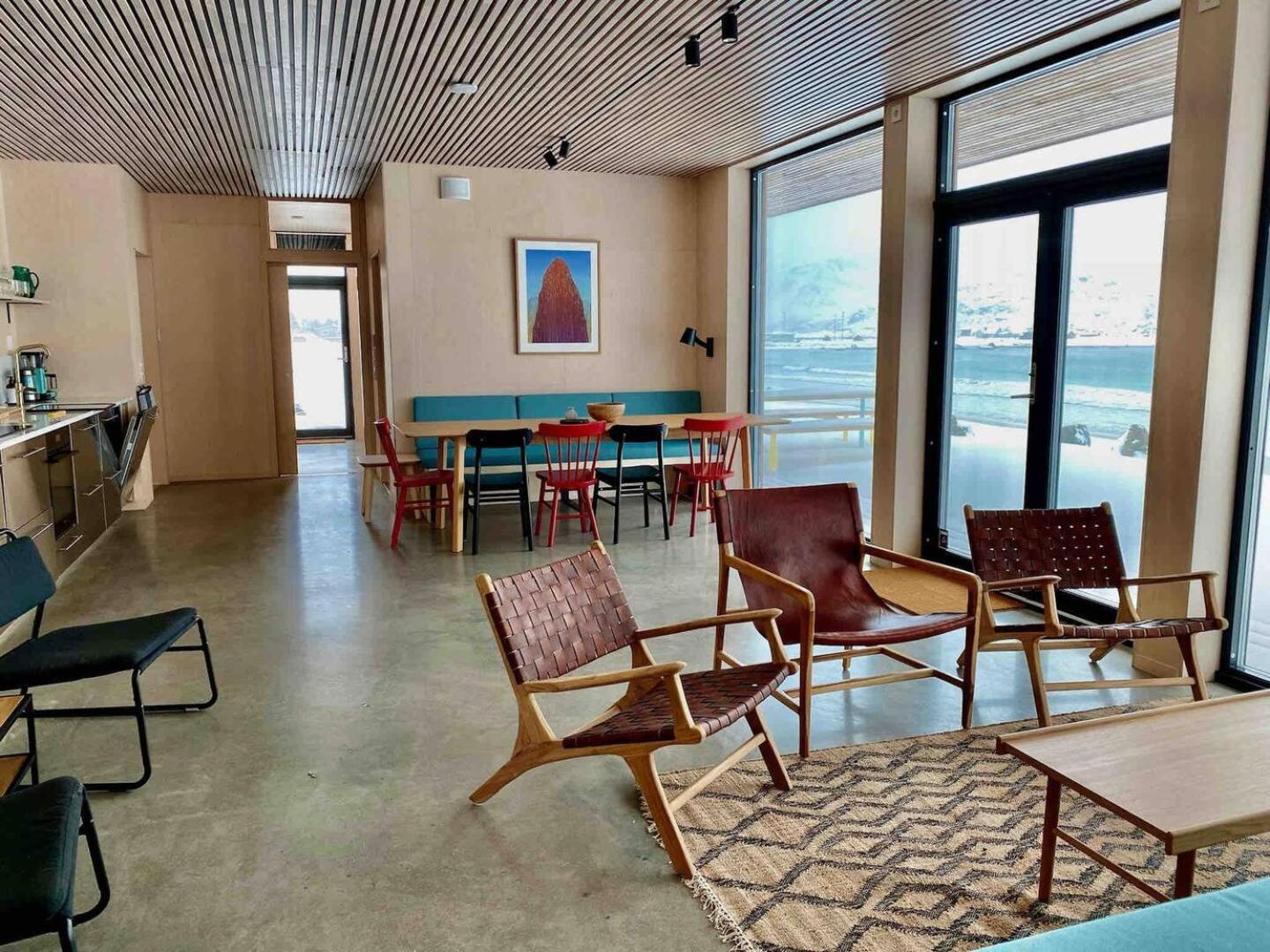 Exclusive Beach House Ramberg - Your Private Oasis Extérieur photo