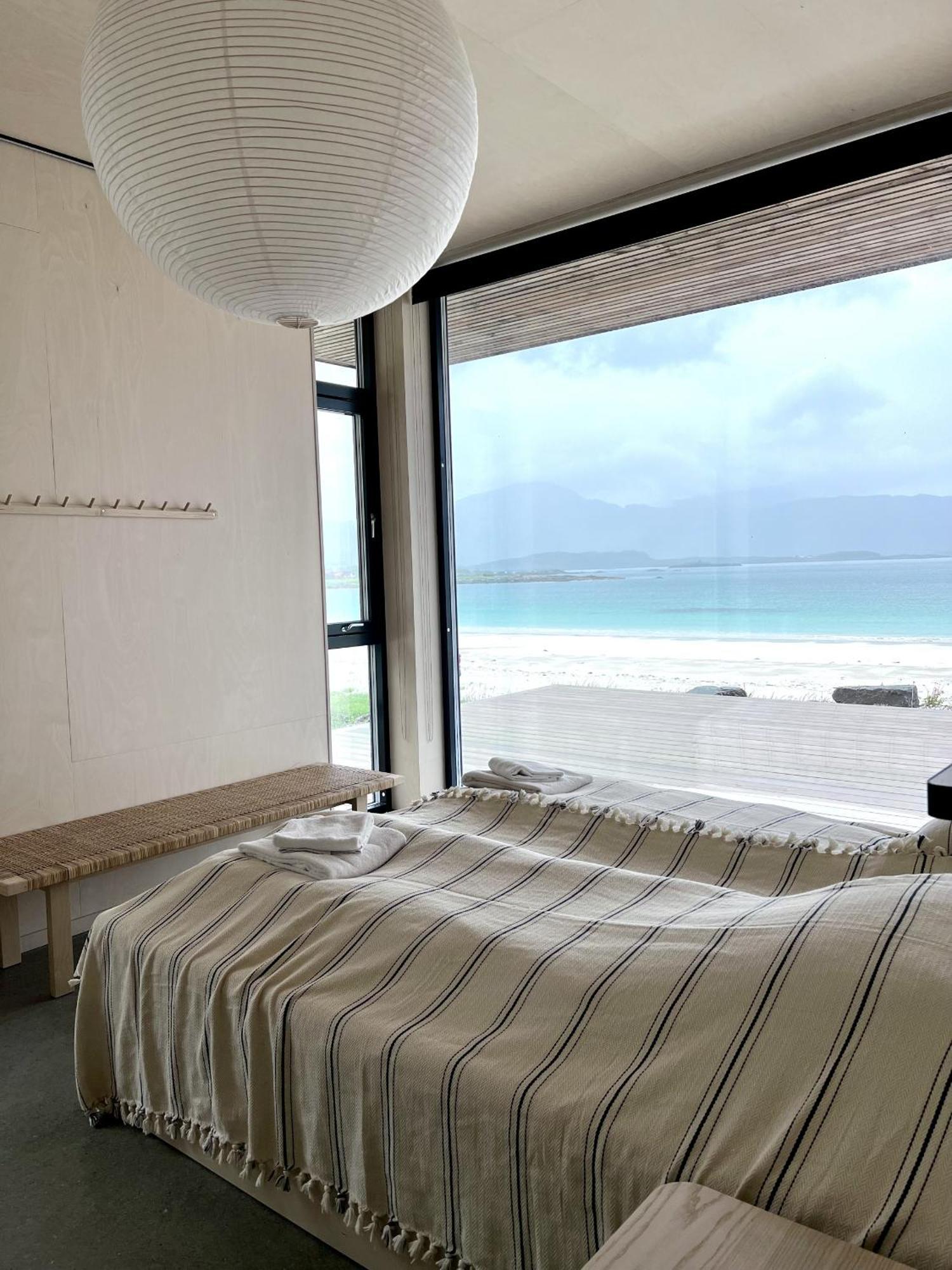 Exclusive Beach House Ramberg - Your Private Oasis Extérieur photo