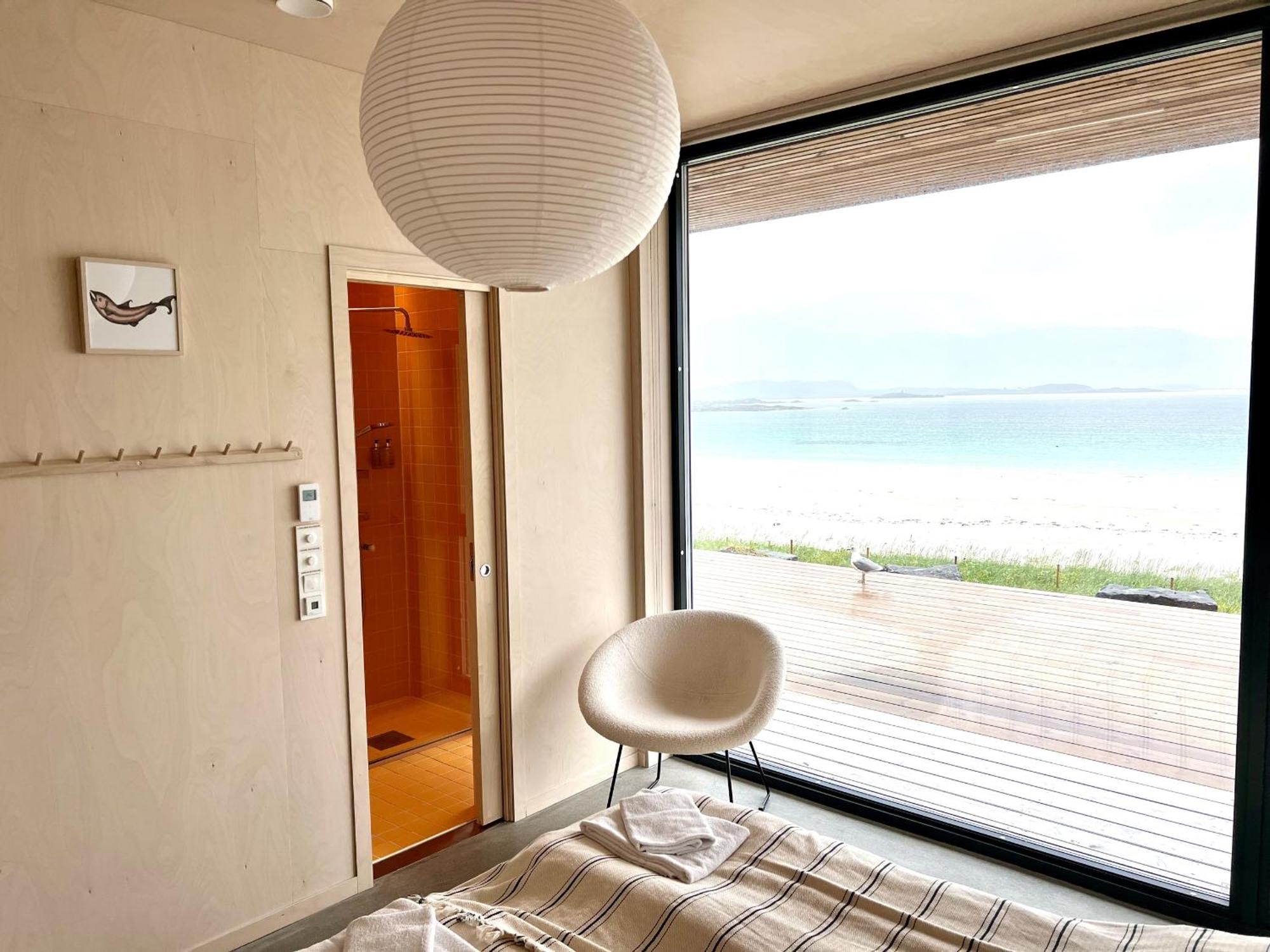 Exclusive Beach House Ramberg - Your Private Oasis Extérieur photo